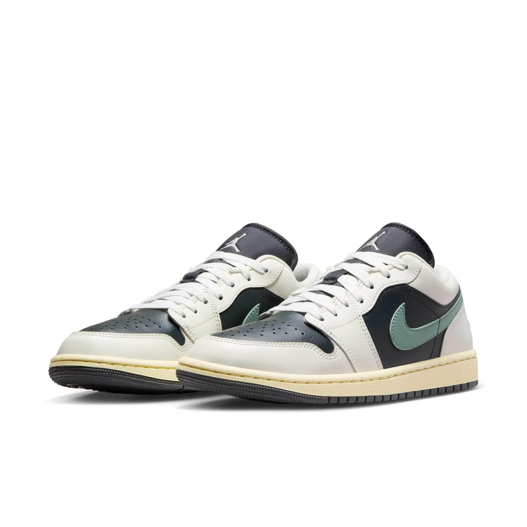 Air Jordan 1 Low - Women's